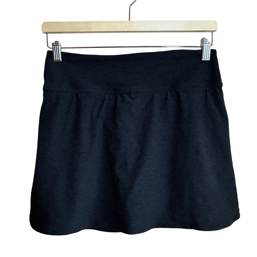 Beyond Yoga Athletic Skort Small Dark Heather Gray Womens Built-in Shorts